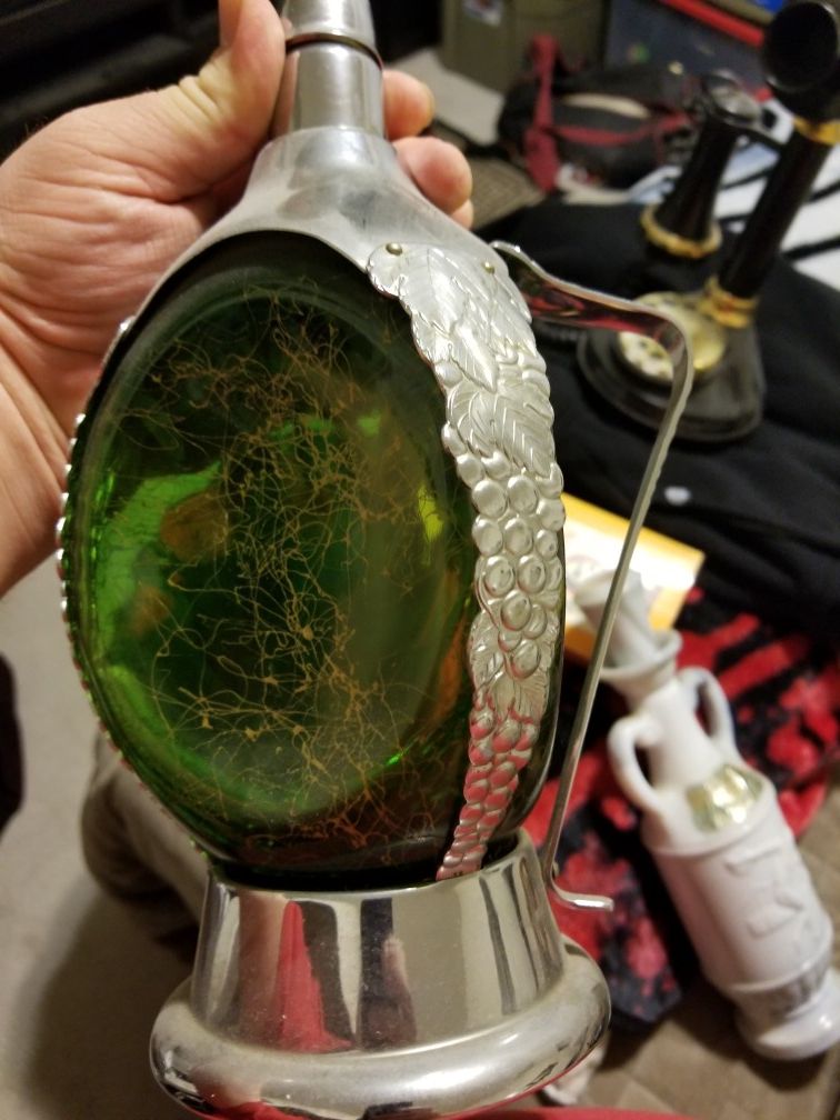 Green MCM Flask Music Decanter