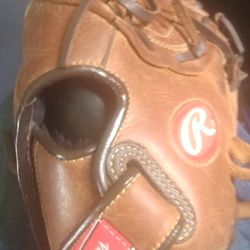 Rawlings P1103 Baseball Glove