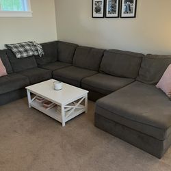 Sectional couch