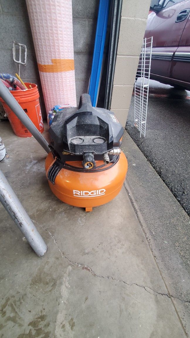 5 Gallon Pancake Compressor