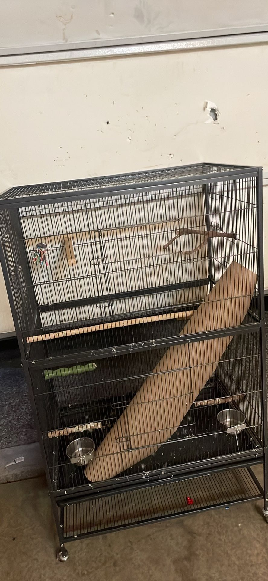 Bird cage