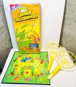 vintage 1990 Grabbin' Grasshoppers! Game by Tyco Games