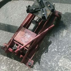 Transmission Jack