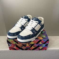 Lv Trainers