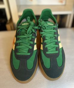 Adidas Men’s Size 8