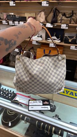 LV Handbag