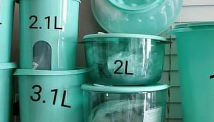 TUPPERWARE