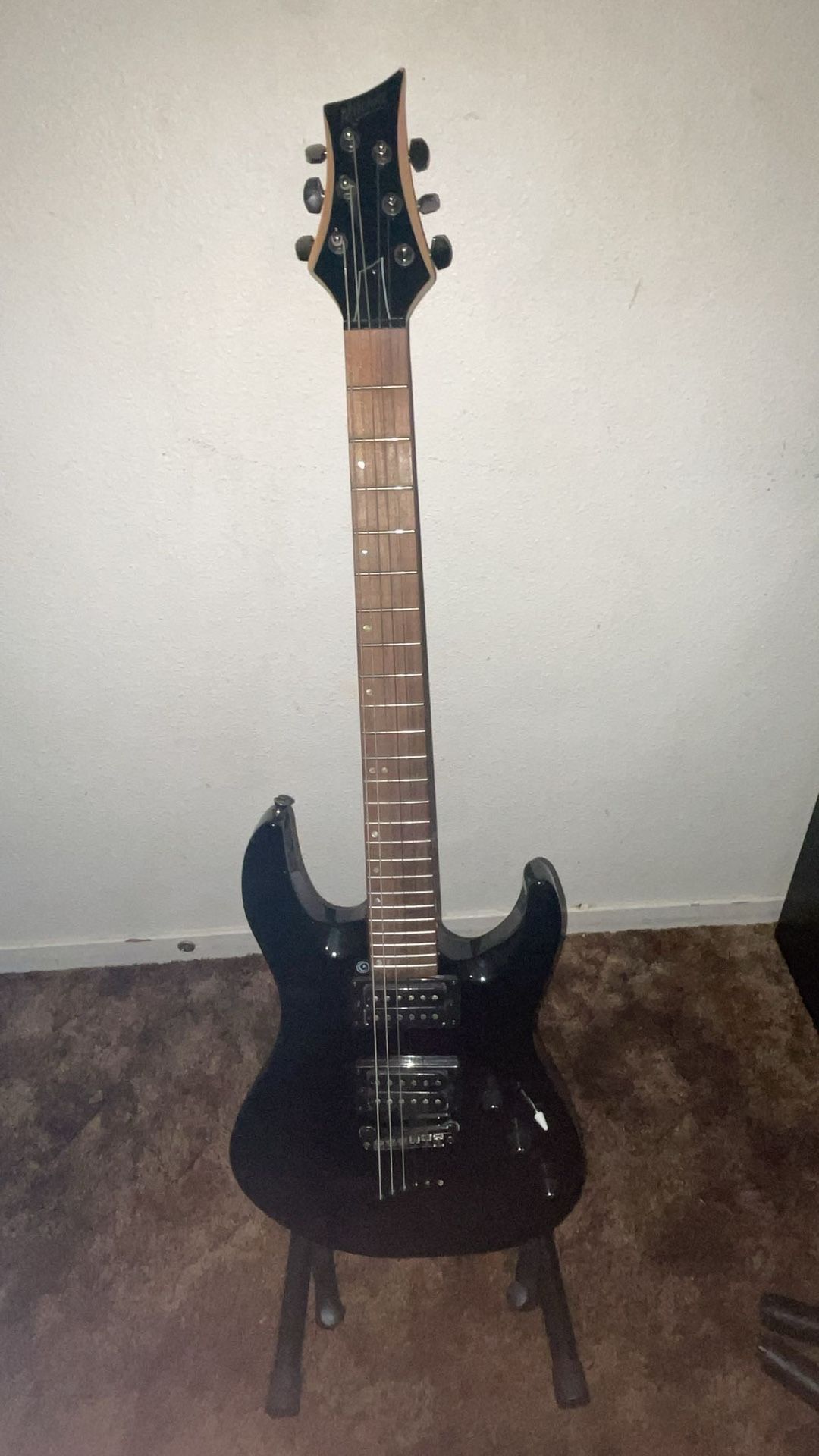 Mitchell electric Guitar
