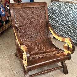 Wood accent Chair