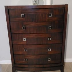 Sturdy, Good Quality California King Bedroom Set. Used, in good condition. 
All drawers glide smoothly!

