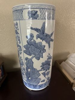 Japanese umbrella vase