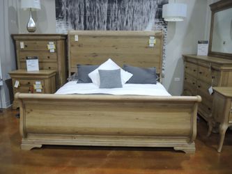Aspen Home Chateau Phillipe King Sleigh Bed - Cognac | Headboard