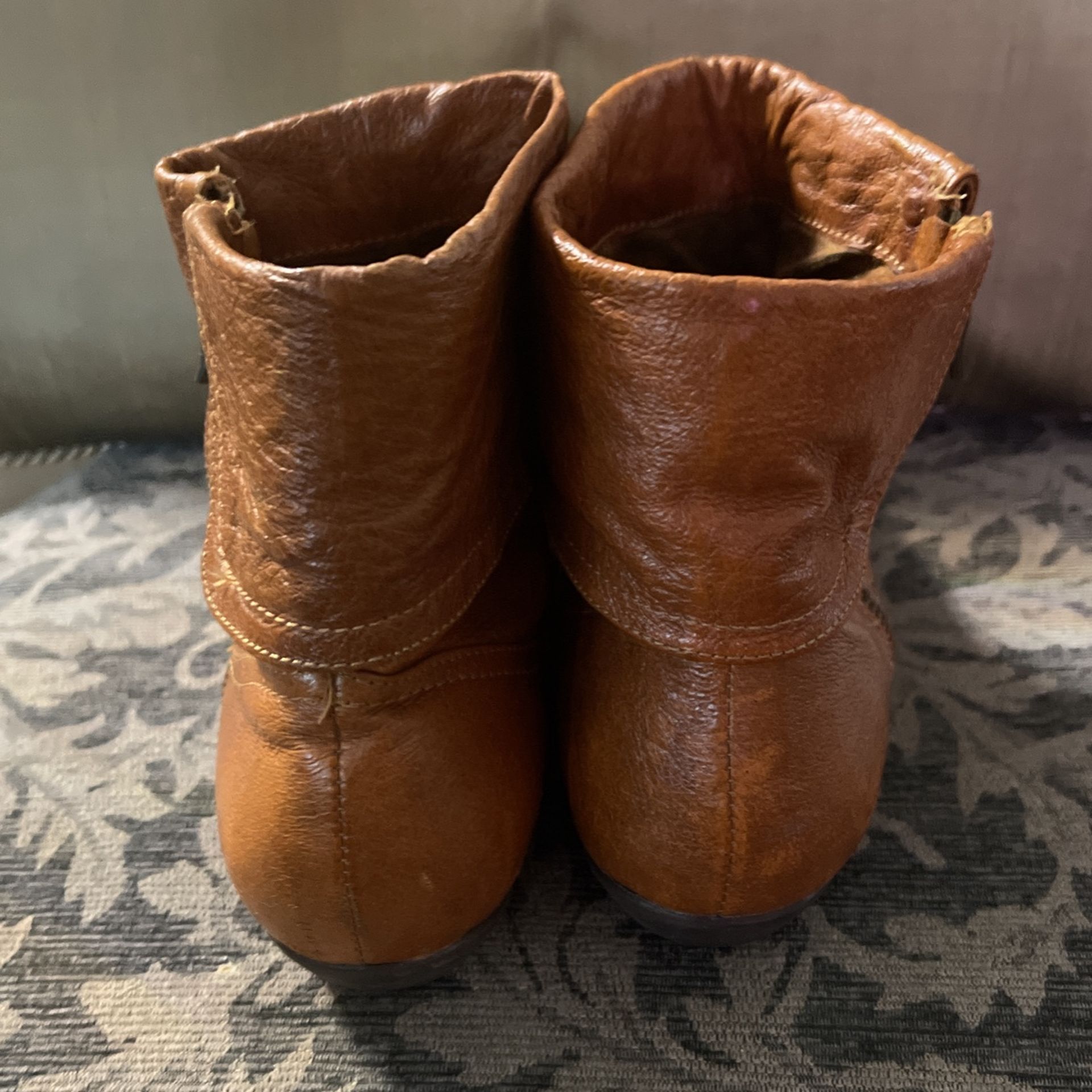 Chinese Laundry Leather Boots