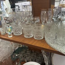 I sell all kinds of clothing wholesale for everyone.