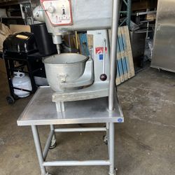 Blakeslee 20 Qt Mixer W/ Stand & Utensil Rack Nice!
