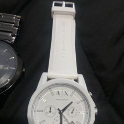 Watche White Armani Exchange ‼️
