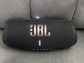 JBL Charge 5 Wireless Portable Bluetooth Speaker