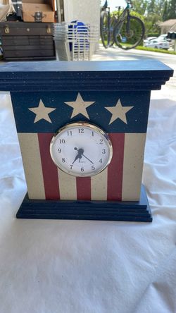 Patriotic Americana Mantel Clock