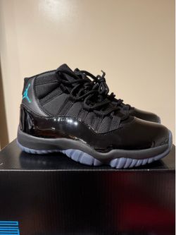 AJ 11 Gamma black blue retro men size 8 , 9 , 10
