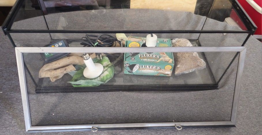 20 Gallon Glass Tarrarium Reptile/Fish Tank