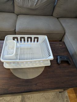 White Plastic Dish Drying Rack