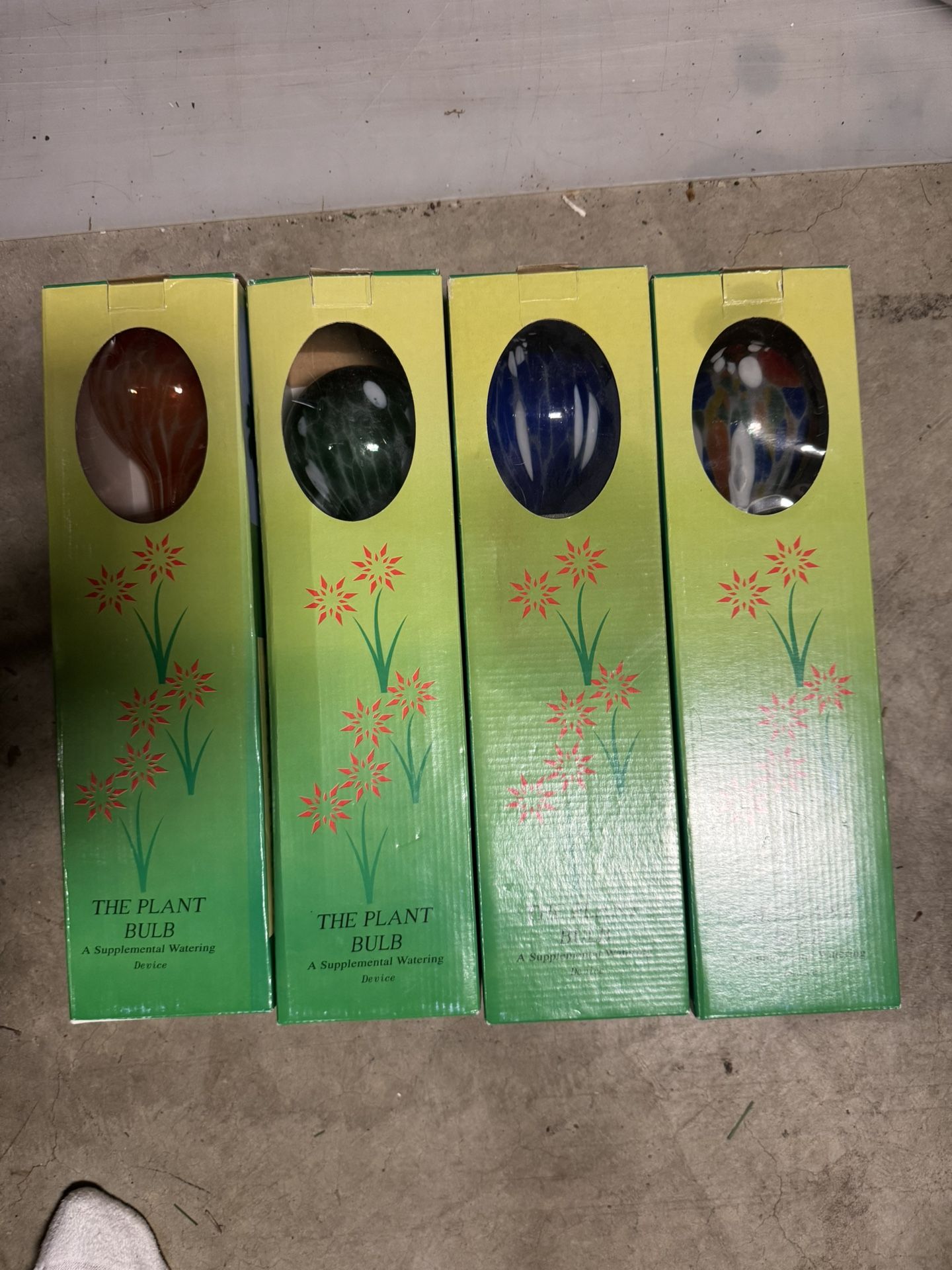 *NEW* 4 Blown Glass Plant Watering Bulbs.