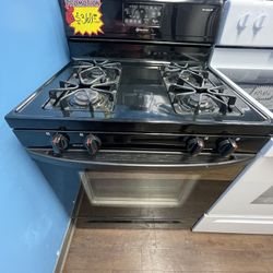 Black Stove 4 Burners DN1