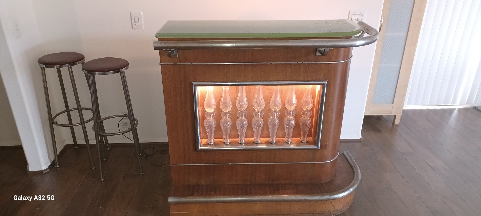 Vintage Home Bar, 2 Stools, 4 spigot liquor dispenser $600obo