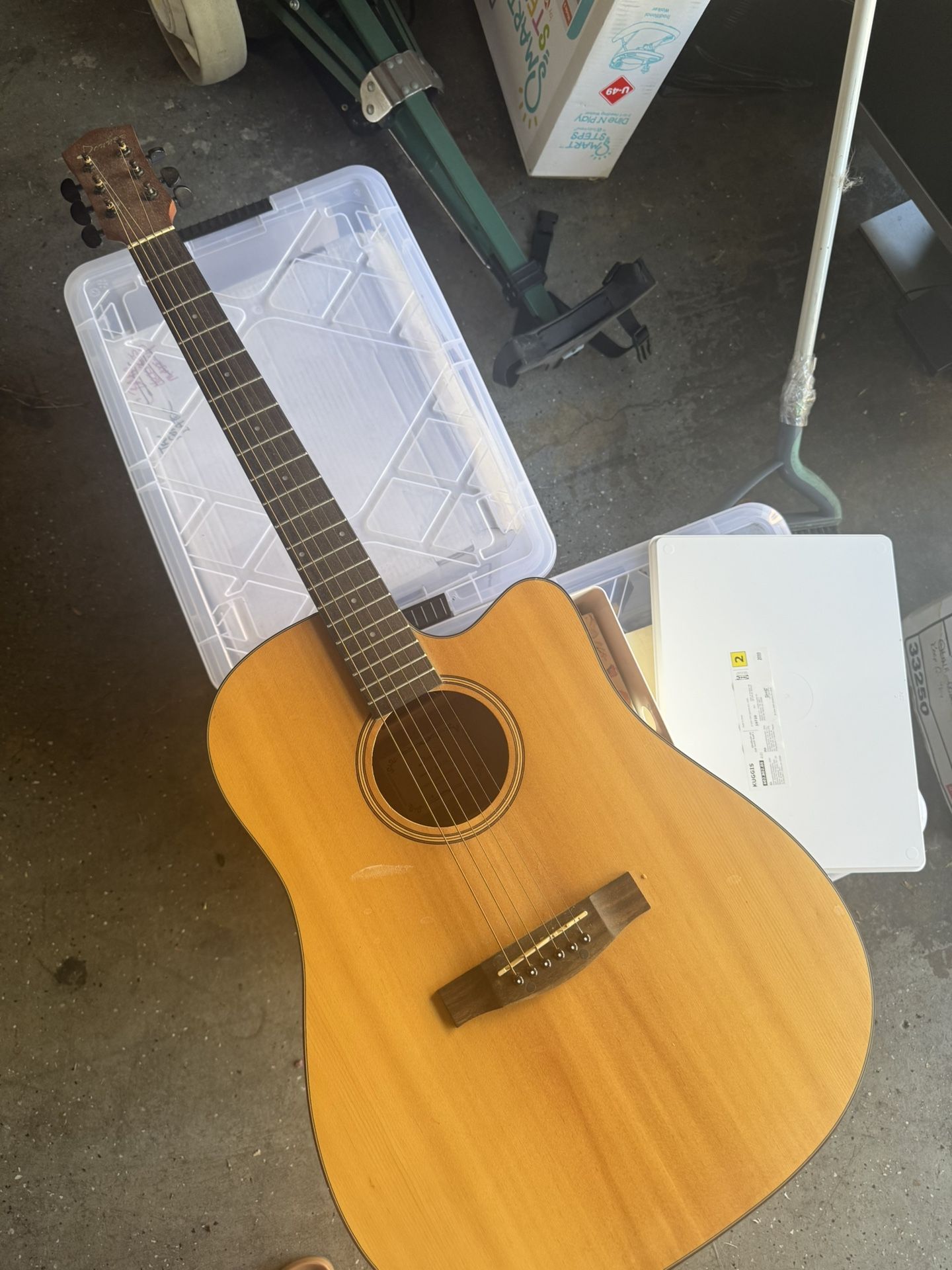 Donner Beginner Guitar