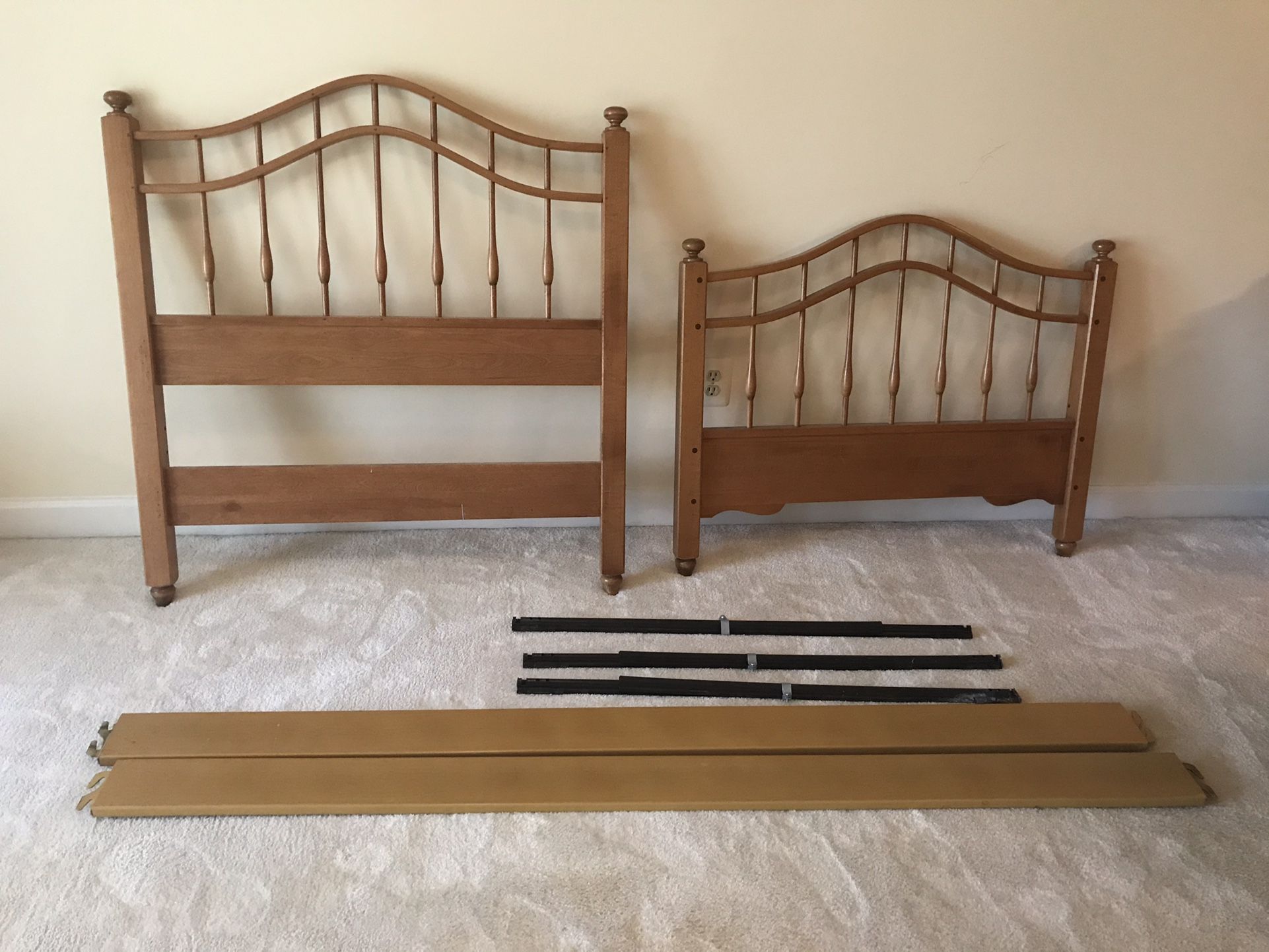 Twin Size Solid Wood Bedframe