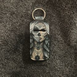 Lip gloss holder for keychain