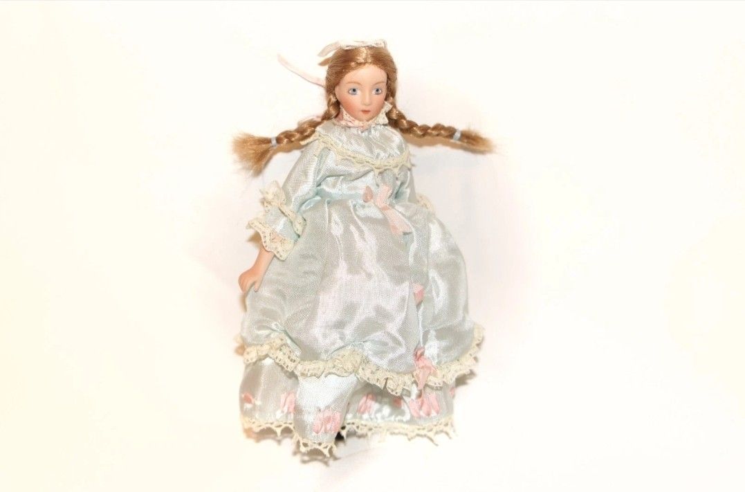 Accessory Doll for '03 Danbury Mint The Limited Edition Shirley Temple Collector