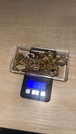 10k gold rope chain and gold plated medallion