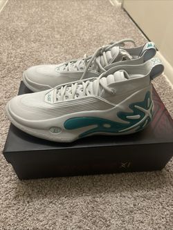 Way Of Wade 11 “Gray Boy”