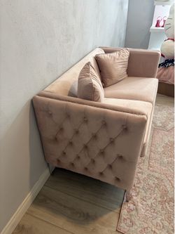 Small pink couch
