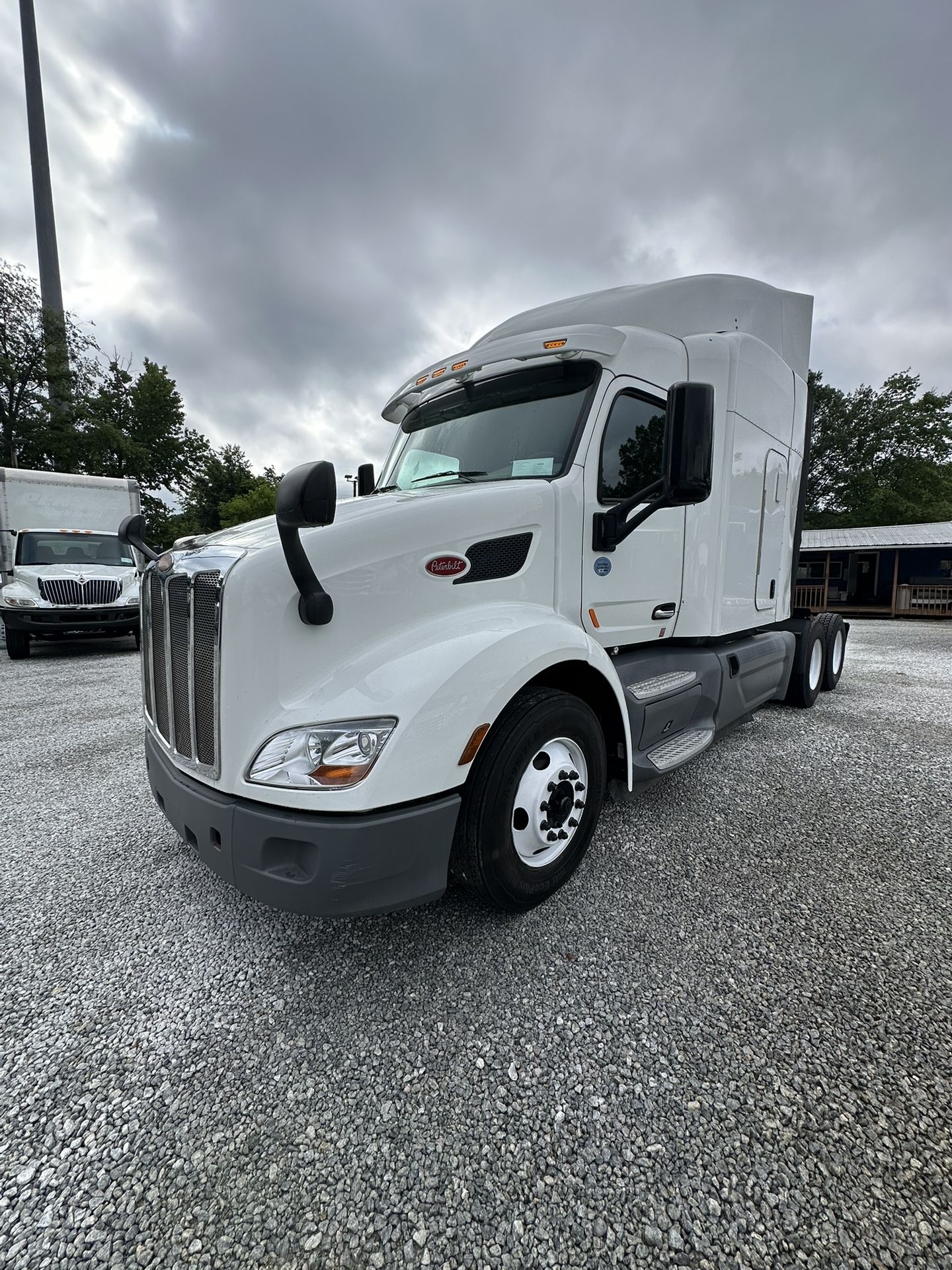 2018 Peterbilt 579 #10354