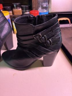 Women’s Boots 8size