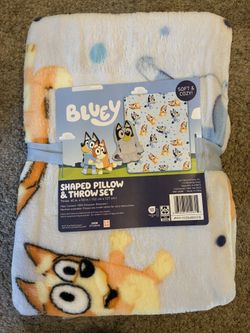 Bluey Shaped Pillow & Throw Set