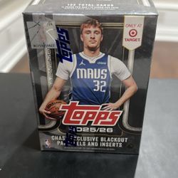Topps Black Friday Flagship Basketball Target Exclusive  Blaster