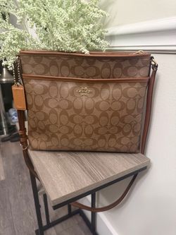Pretty item