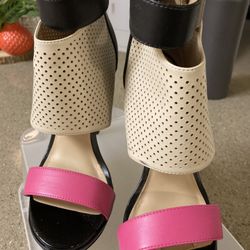 Juicy Couture Sandals 