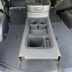 07-13 LT2 center console Chevy Silverado GMC Sierra