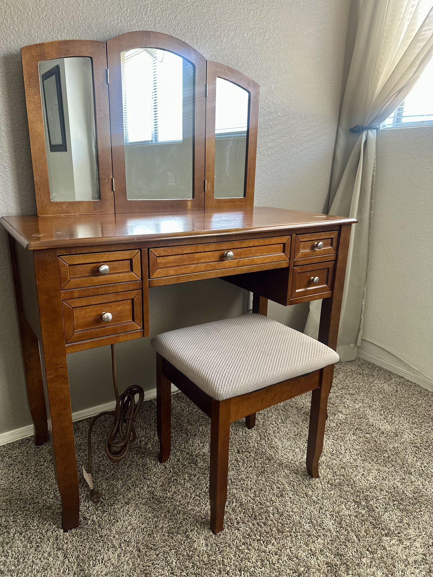 💄 Vanity Set with Mirrors + Seat (Wood Finish) 