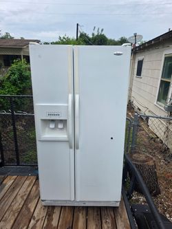 Refrigeradores, escritorio y car seat