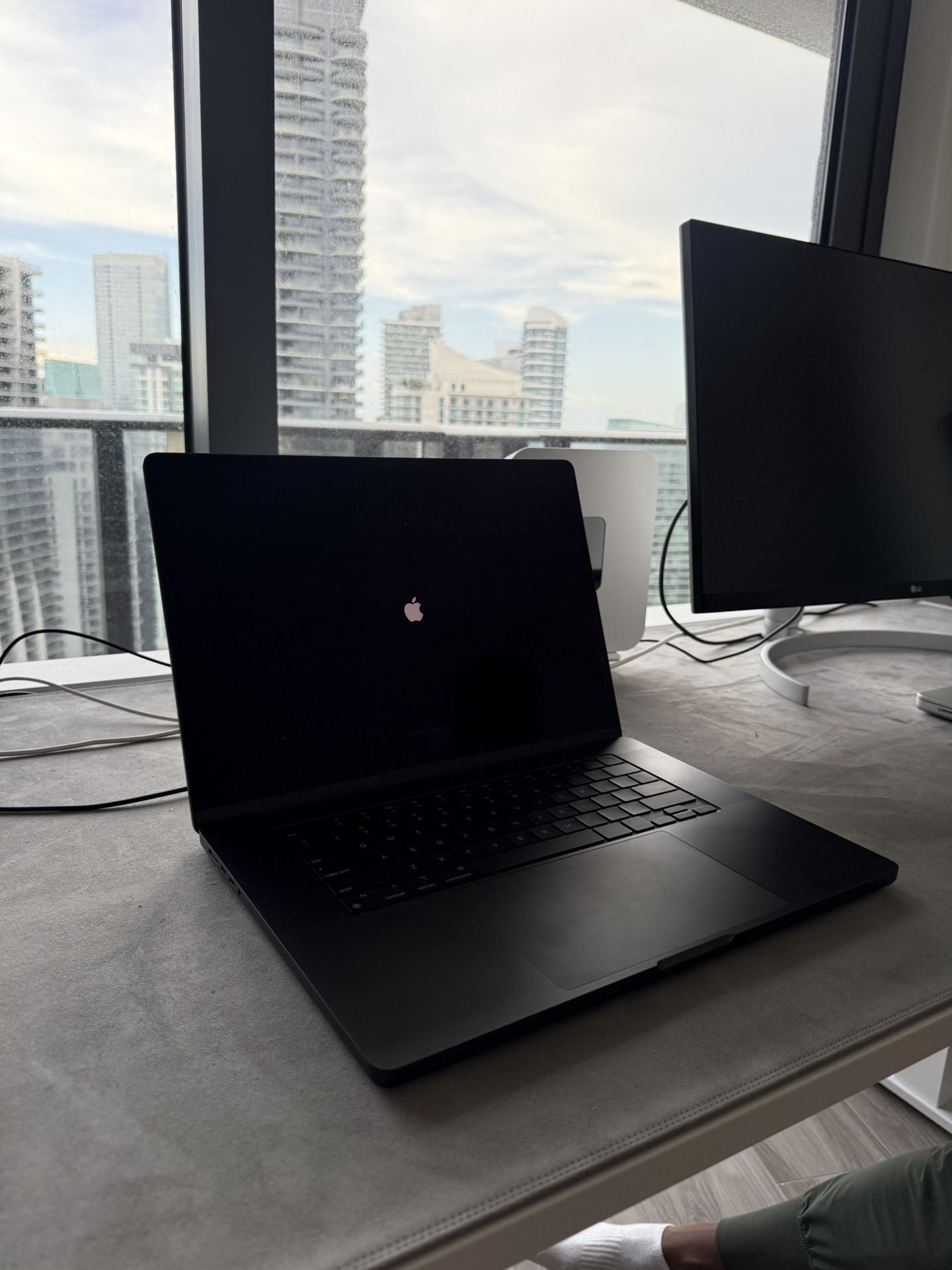 MacBook Pro (brand New)