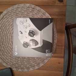 Xbox Elite Series 2 Controller CORE