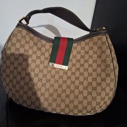 AUTENTIC    GUCCI       BAG 