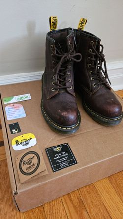 Dr. Marten's The Maple Steel Toe Leather Boots