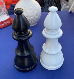 FIGURAS DE AJEDREZ DE CERÁMICA  9 “ Pulgadas De  ALTURA 