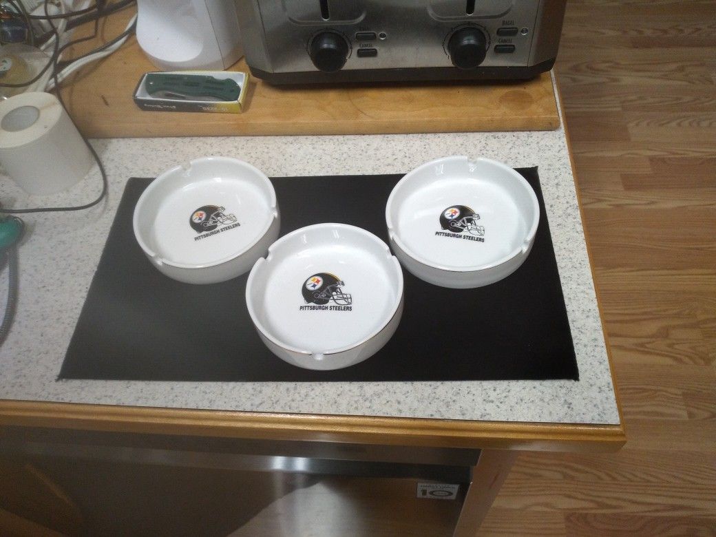 3 Pc Steeler Ash Trays.    $12.50  For All 3.  New